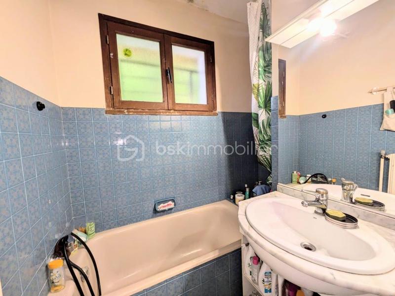 Maison traditionnelle - 124 m² - 4 pièces