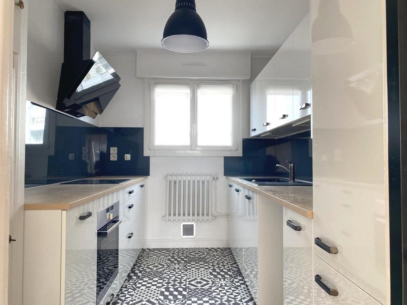 Appartement - 89 m² - 4 pièces