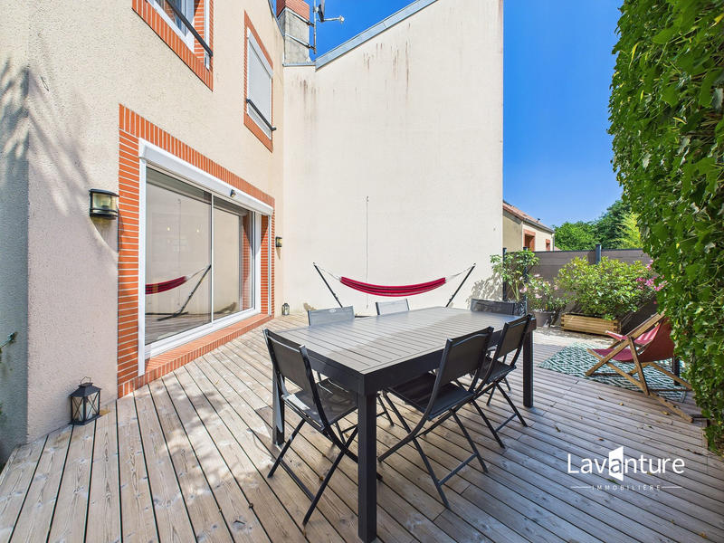 Maison contemporaine - 119 m² - 5 pièces