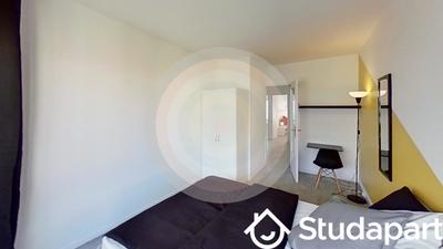 Chambre - 11 m² - 1 pièce