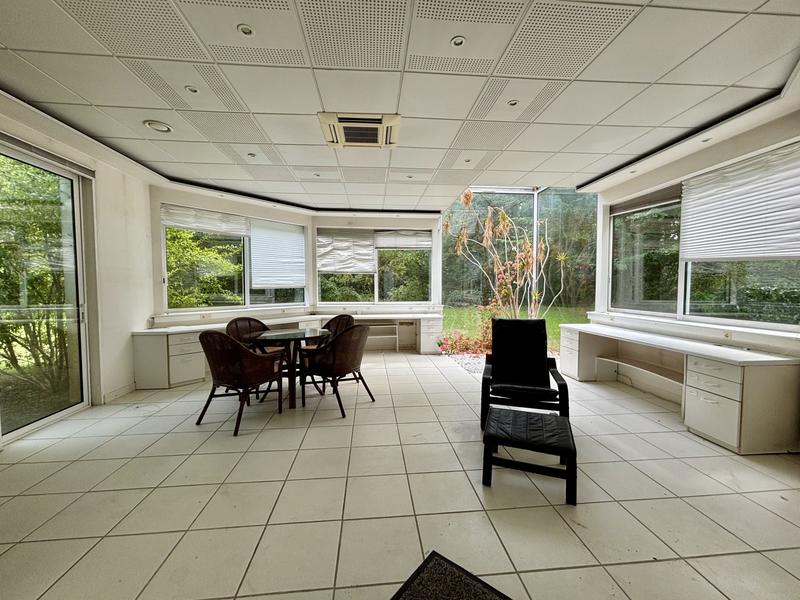 Maison contemporaine - 259 m² - 5 pièces