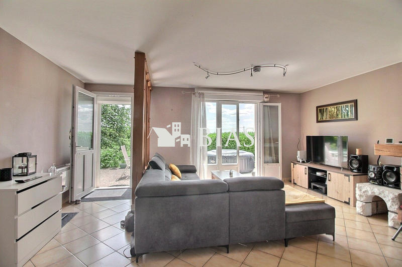 Maison - 73 m² - 3 pièces