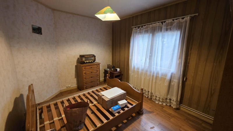 Maison - 180 m² - 7 pièces