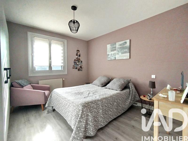 Maison - 104 m² - 5 pièces