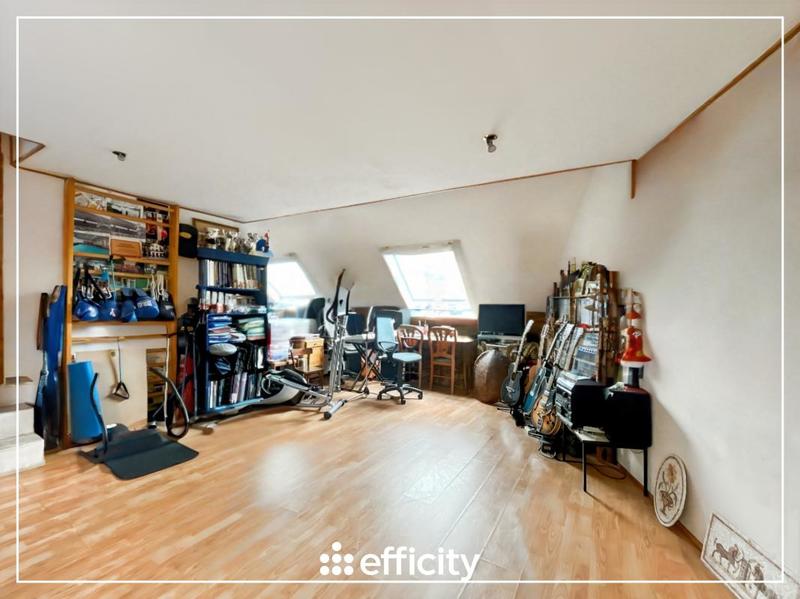 Maison - 175 m² - 7 pièces