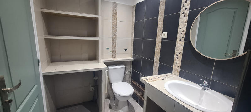 Immeuble - 215 m² - 11 pièces