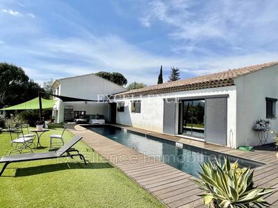 Villa - 155 m² - 6 pièces