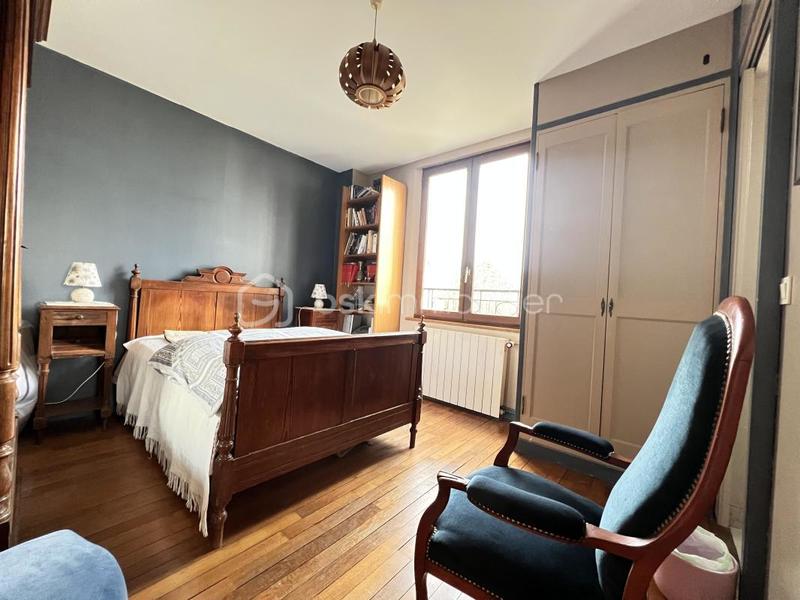 Maison - 169 m² - 7 pièces