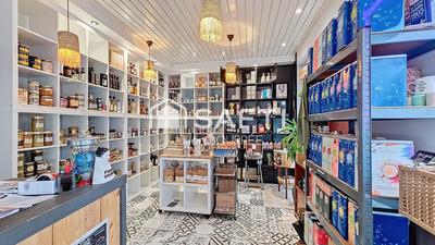 Local commercial - 42 m² - 2 pièces