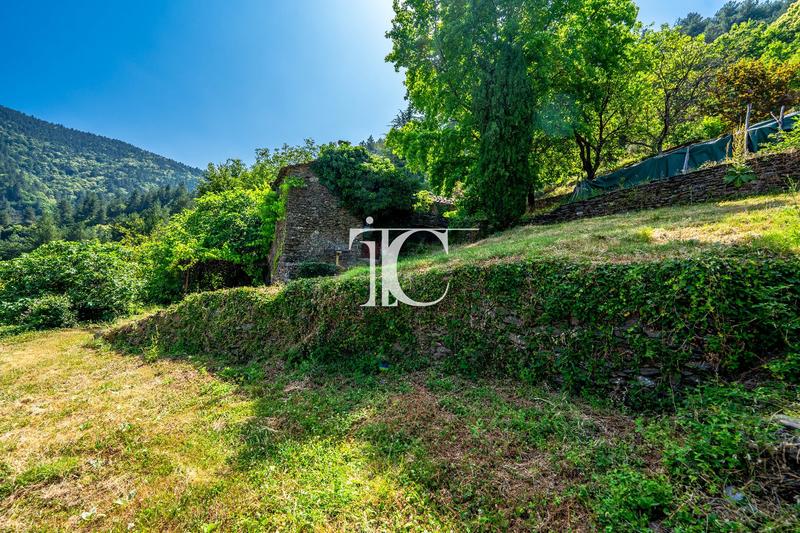 Maison - 97 m² - 5 pièces