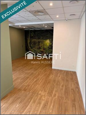 Local commercial - 61 m² - 3 pièces