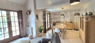 Maison - 138 m² - 7 pièces