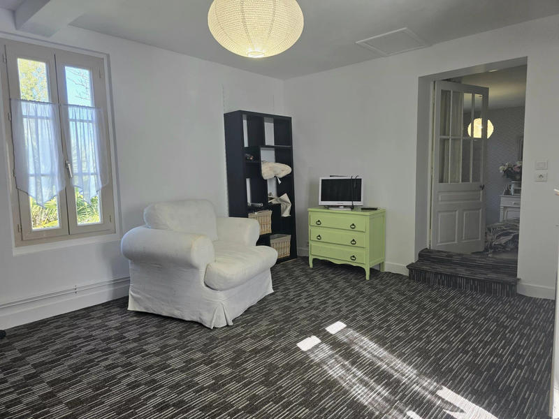 Maison ancienne - 220 m² - 7 pièces