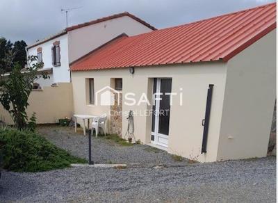 Propriété - 158 m² - 6 pièces