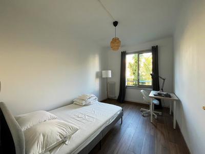 Appartement - 89 m² - 4 pièces