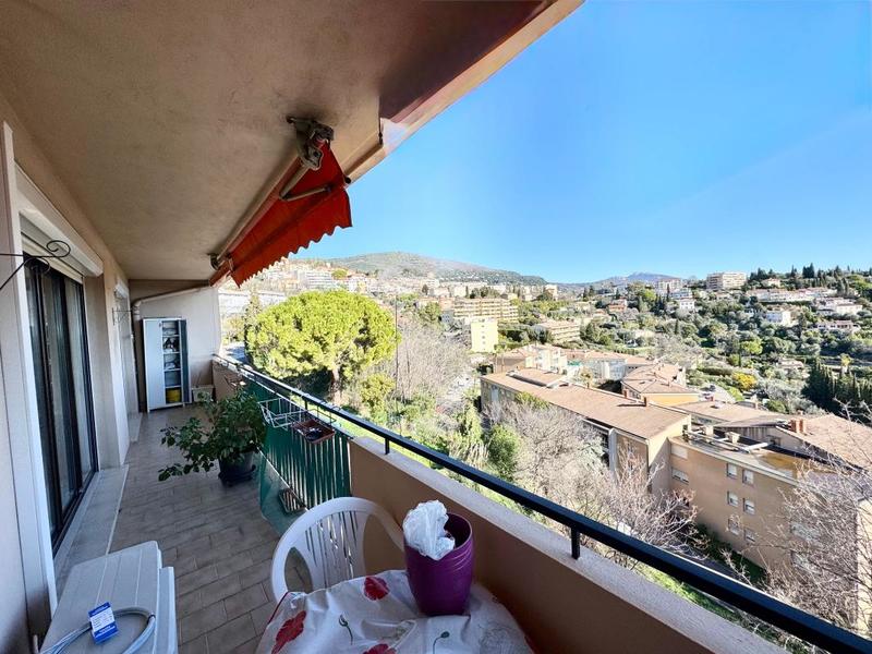 Appartement - 85 m² - 4 pièces