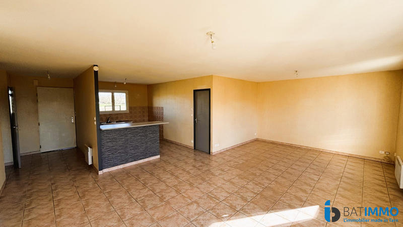 Maison - 93 m² - 4 pièces