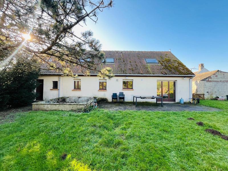 Maison - 112 m² - 8 pièces