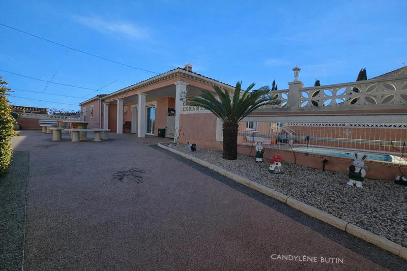 Villa - 200 m² - 7 pièces