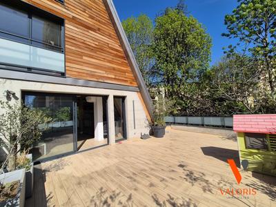 Maison - 145 m² - 5 pièces