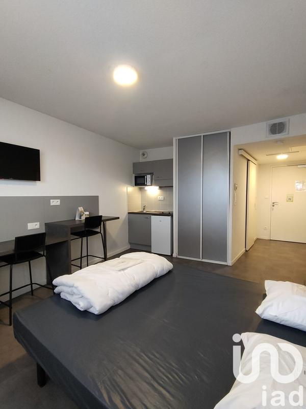 Studio - 24 m² - 1 pièce