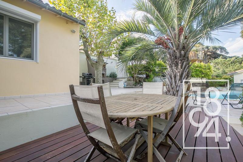 Maison - 150 m² - 5 pièces