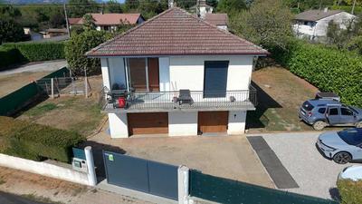 Maison - 93 m² - 6 pièces