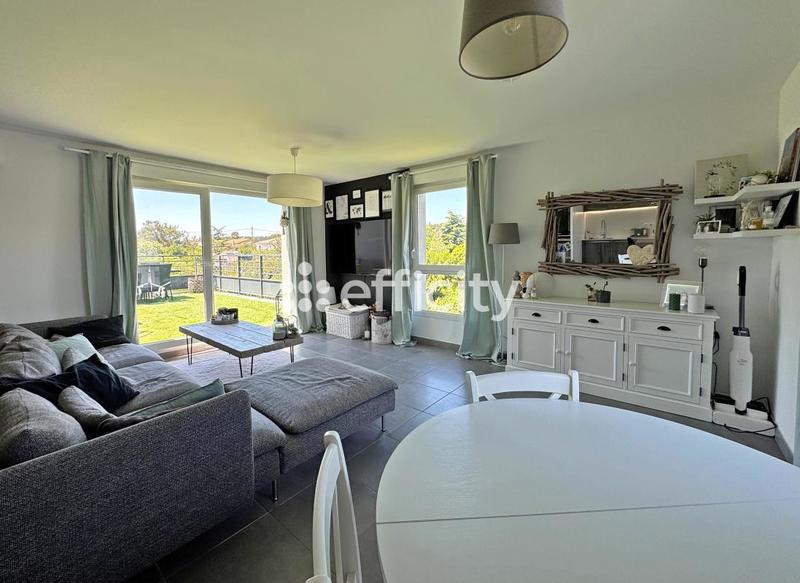 Appartement - 79 m² - 3 pièces