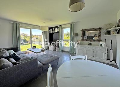 Appartement - 79 m² - 3 pièces