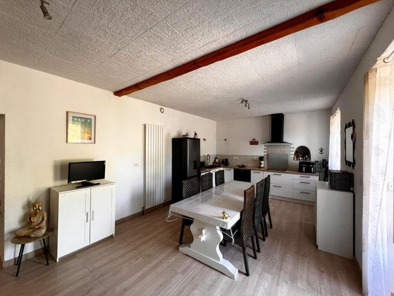 Maison - 137 m² - 5 pièces