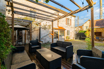 Maison - 183 m² - 7 pièces