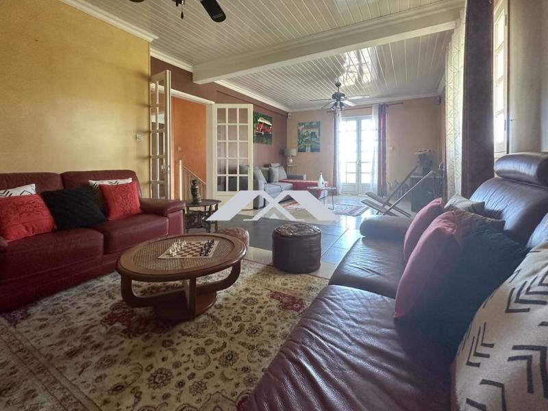 Villa - 175 m² - 7 pièces