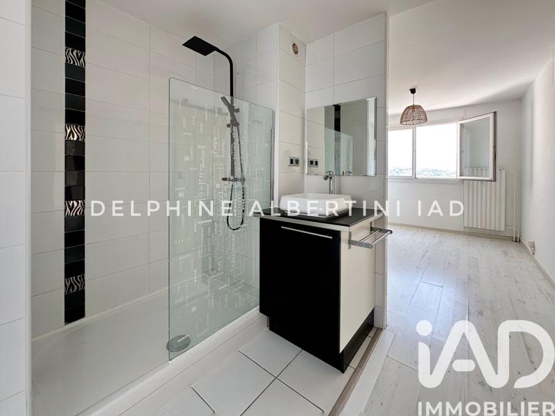 Appartement - 81 m² - 5 pièces