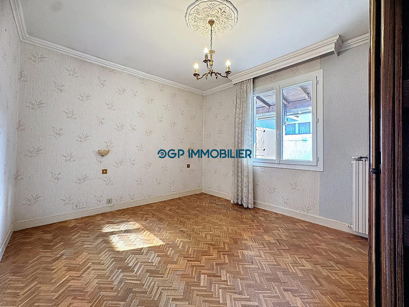 Maison - 98 m² - 4 pièces