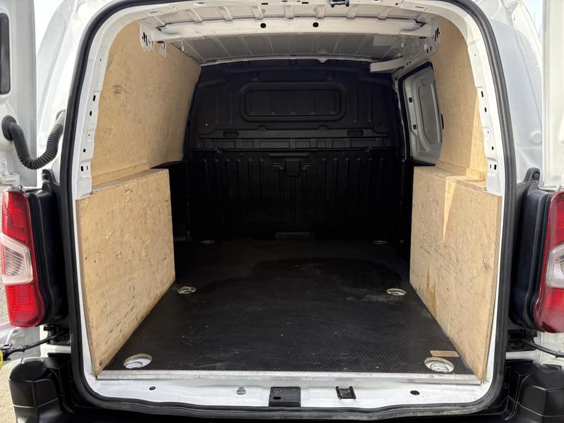 Citroën Berlingo m Bhdi 130 s&amp;S Eat8 Club -Tva Recuperable
