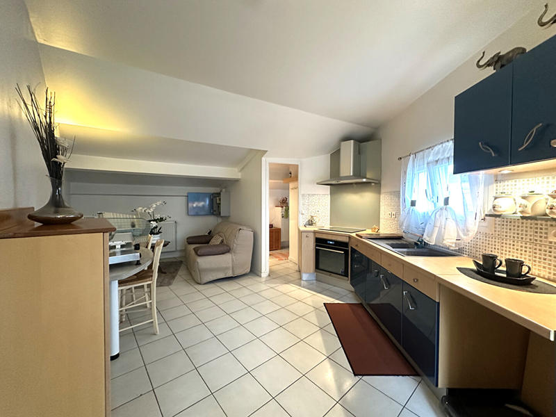 Maison - 159 m² - 9 pièces