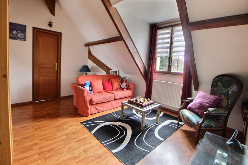 Maison - 136 m² - 5 pièces