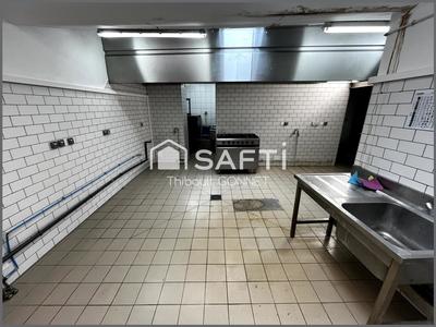 Local commercial - 75 m² - 1 pièce