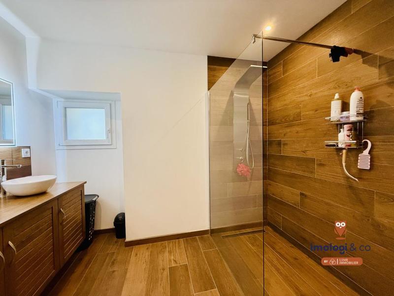 Appartement - 87 m² - 4 pièces