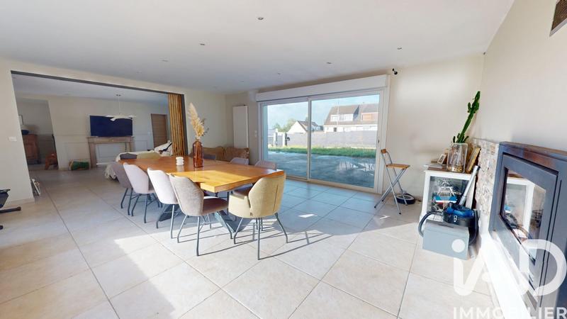 Maison - 187 m² - 8 pièces