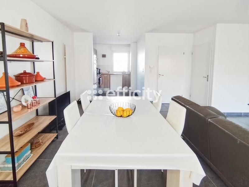 Maison - 76 m² - 4 pièces