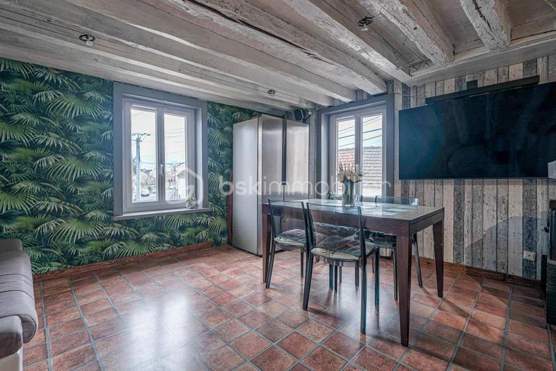 Maison - 61 m² - 4 pièces