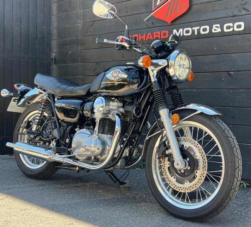 Kawasaki W 800