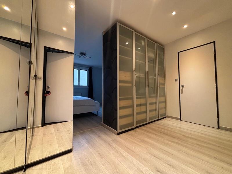 Maison - 163 m² - 7 pièces