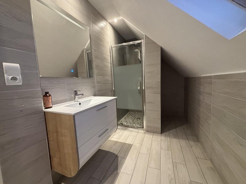 Maison - 127 m² - 6 pièces