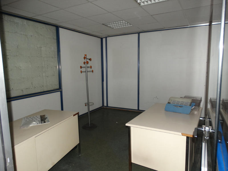Local commercial - 940 m²