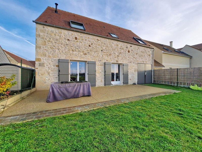 Maison - 160 m² - 6 pièces