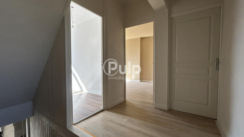 Immeuble - 135 m² - 6 pièces