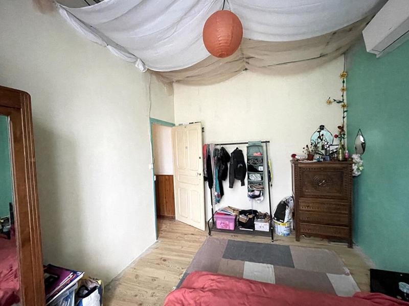 Maison - 440 m² - 17 pièces