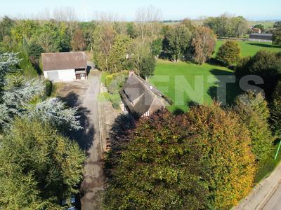 Maison - 150 m² - 4 pièces